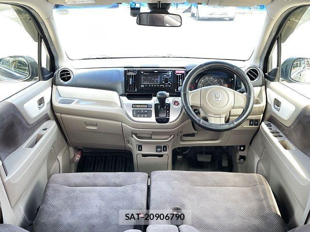 Honda N-WGN 2015-03 7223233-1