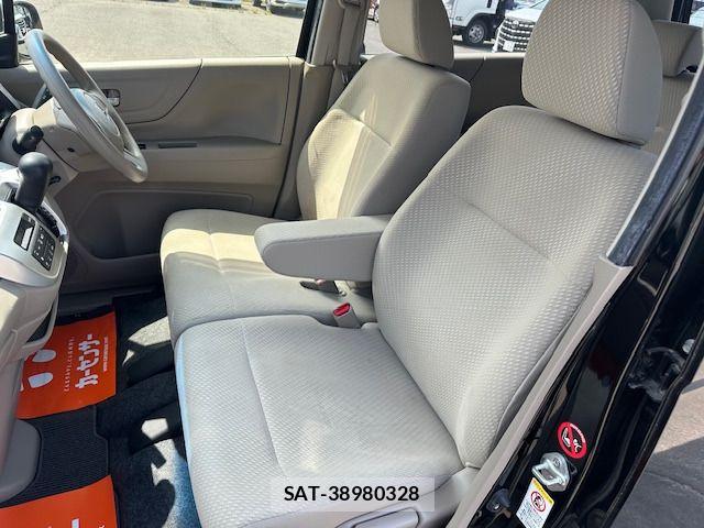 Honda N-WGN 2014-02 7223221-17