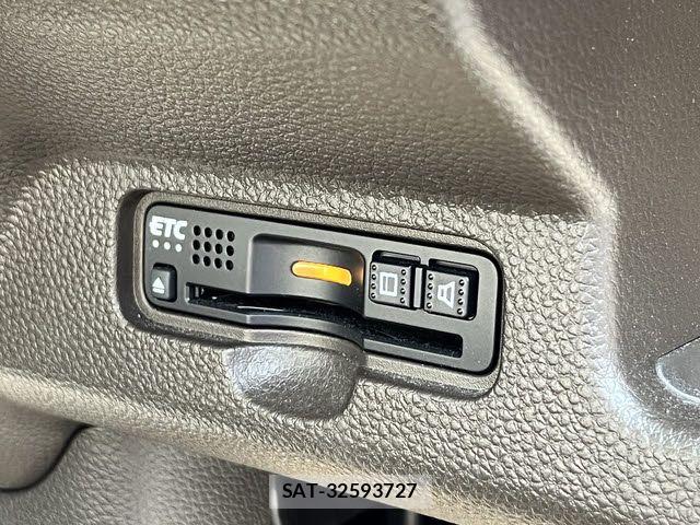 Honda N-WGN 2020-10 7223250-15