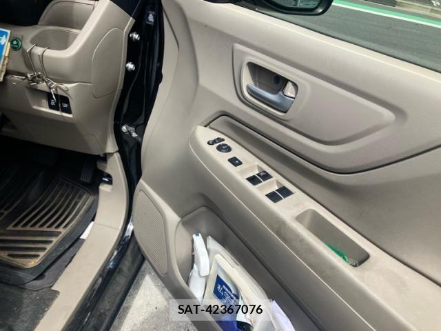 Honda N-WGN 2014-03 7223227-13