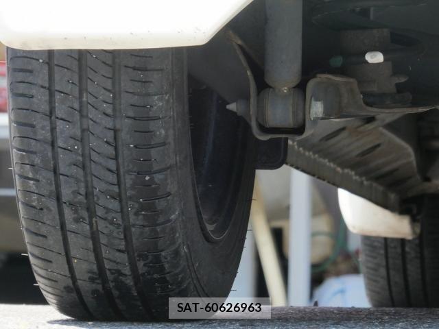 Honda N-WGN 2014-01 7456587-13