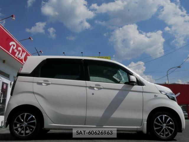 Honda N-WGN 2014-01 7456587-5
