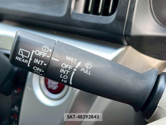 Honda N-WGN 2015-04 7456586-28