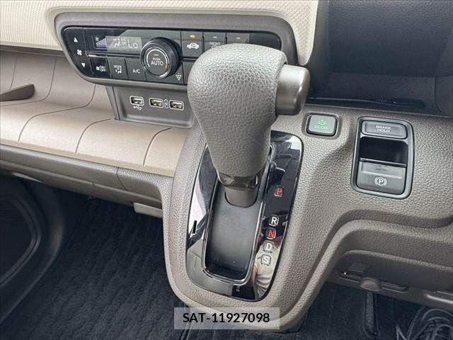 Honda N-WGN 2020-07 7619010-27