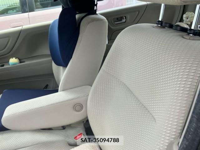 Honda N-WGN 2014-02 7619024-8