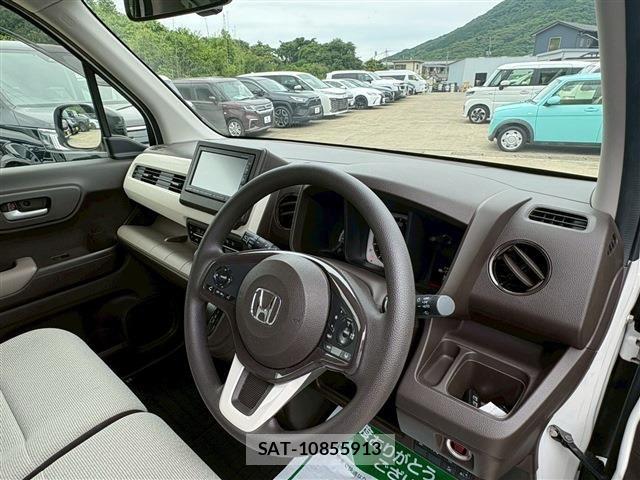 Honda N-WGN 2019-08 7619009-17