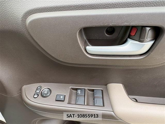 Honda N-WGN 2019-08 7619009-18