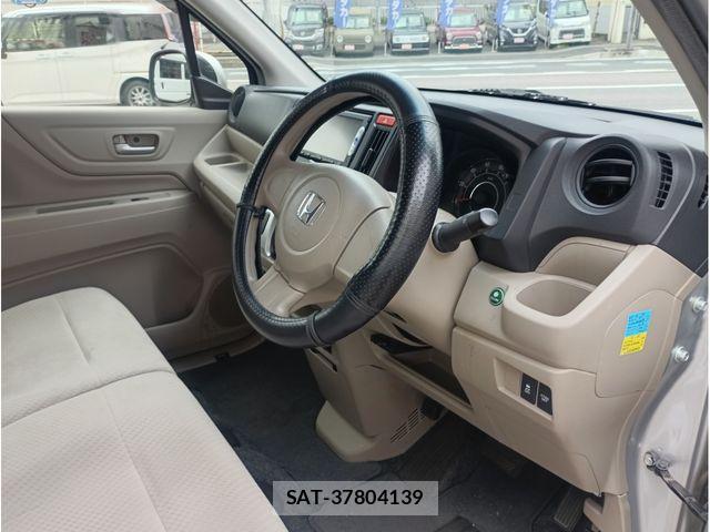 Honda N-WGN 2013-11 7726898-6