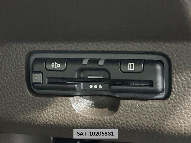 Honda N-WGN 2023-09 7787989-6
