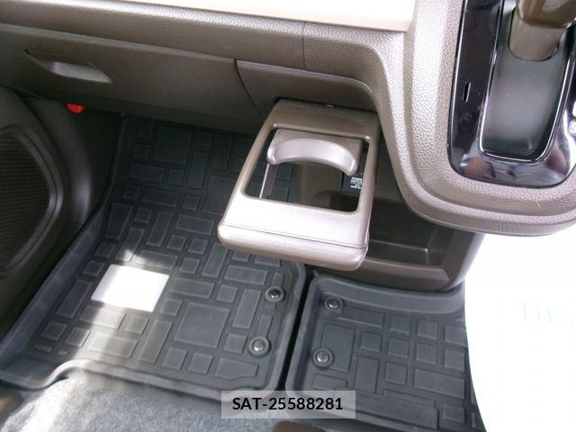Honda N-WGN 2023-06 7787985-23