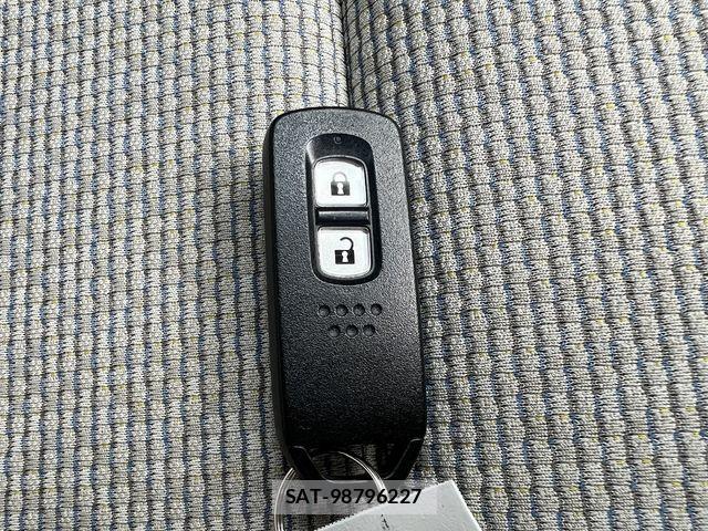 Honda N-WGN 2023-06 7980455-16