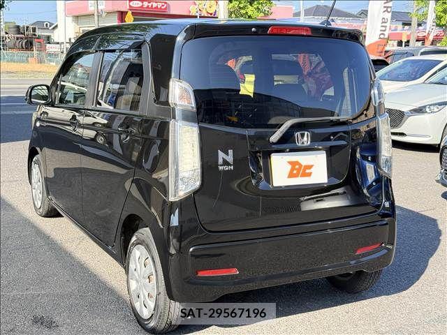 Honda N-WGN 2015-09 7980468-7