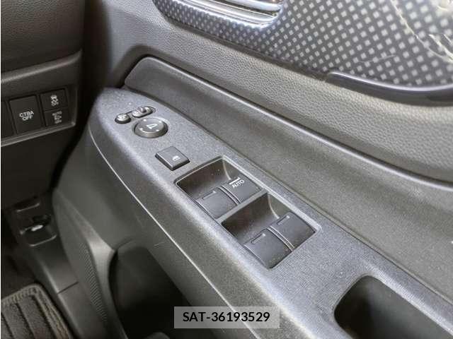 Honda N-WGN 2015-11 7980466-26