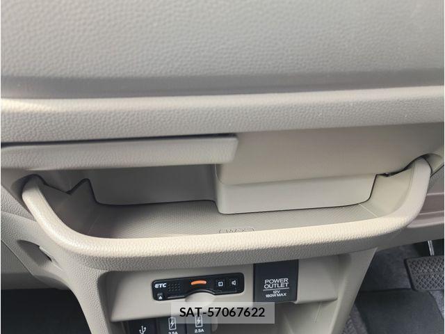 Honda N-WGN 2018-03 8037461-21