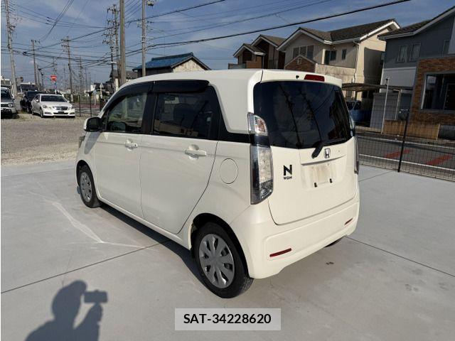 Honda N-WGN 2014-03 8037460-5