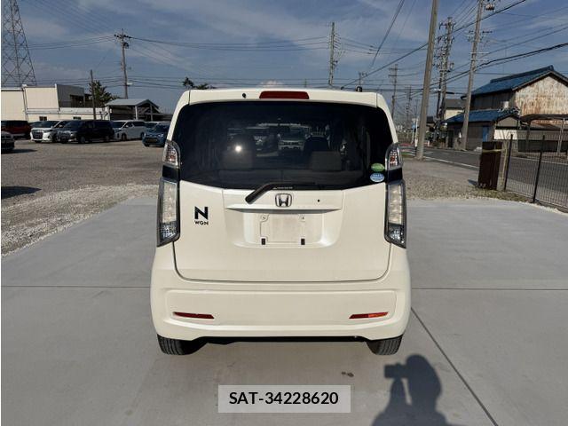 Honda N-WGN 2014-03 8037460-6