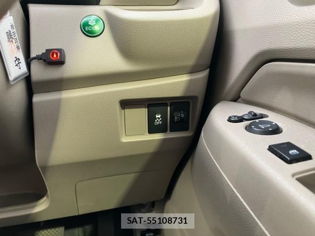 Honda N-WGN 2014-04 8075035-22