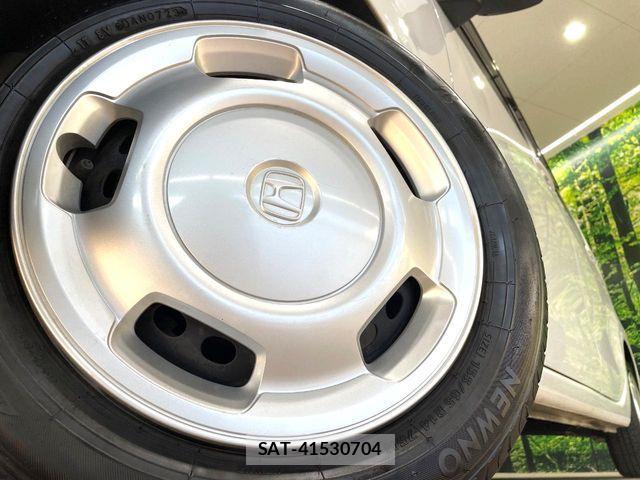 Honda N-WGN 2019-08 8101042-12