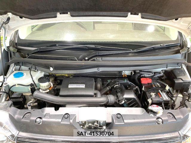Honda N-WGN 2019-08 8101042-17