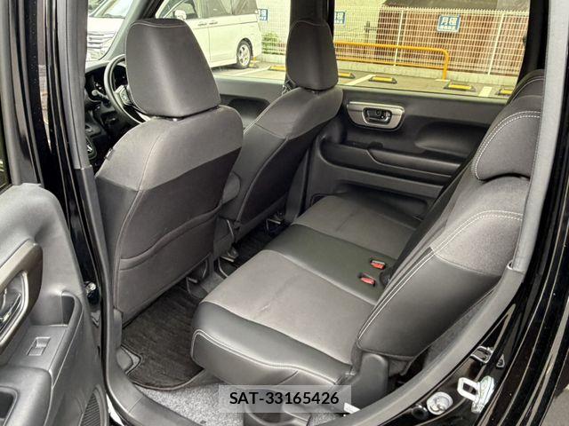 Honda N-WGN 2023-11 8101043-6