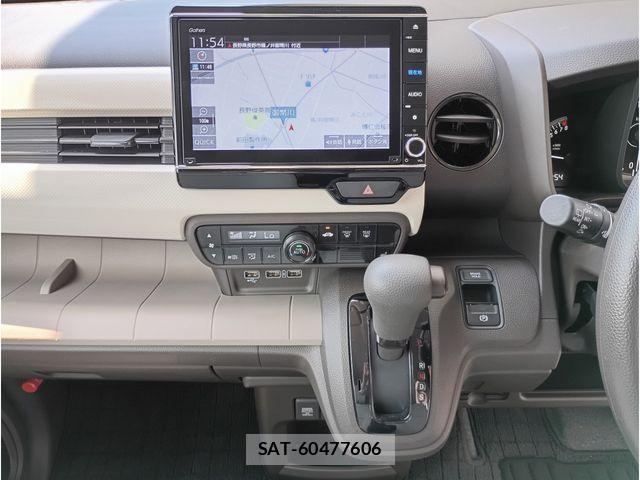Honda N-WGN 2021-10 8209388-9