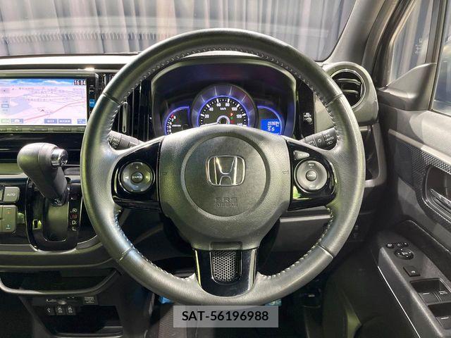 Honda N-WGN 2016-07 8209391-11