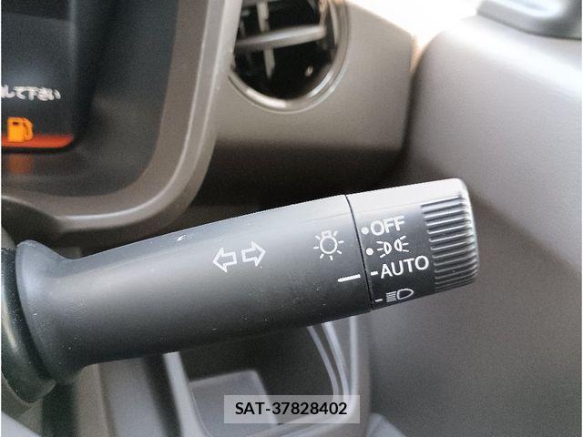 Honda N-WGN 2023-06 8209389-18