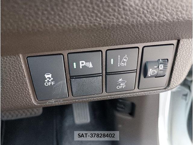 Honda N-WGN 2023-06 8209389-24