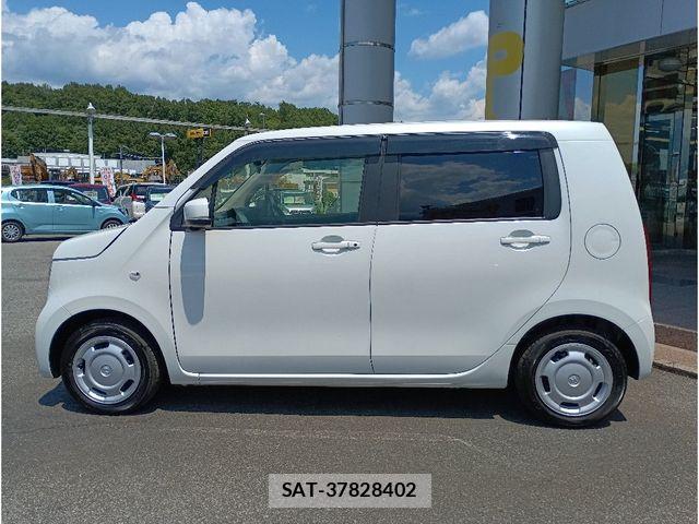 Honda N-WGN 2023-06 8209389-4