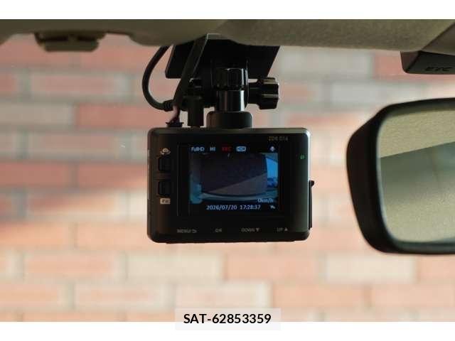 Honda N-WGN 2013-12 8209395-13
