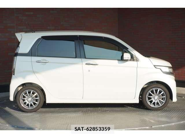 Honda N-WGN 2013-12 8209395-1