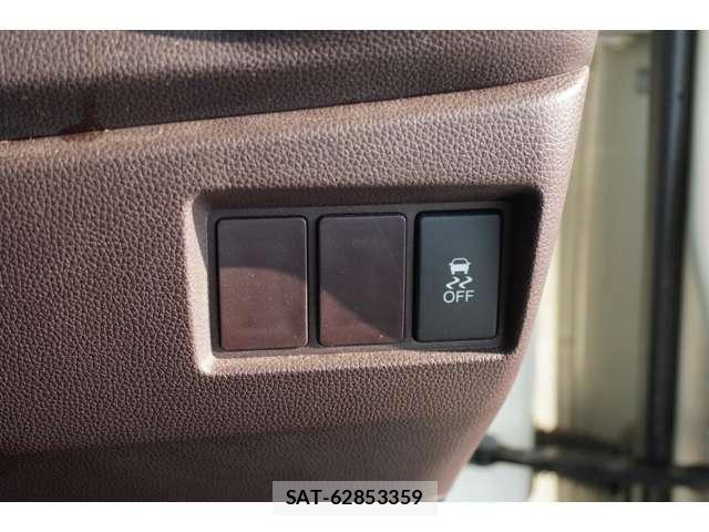 Honda N-WGN 2013-12 8209395-22