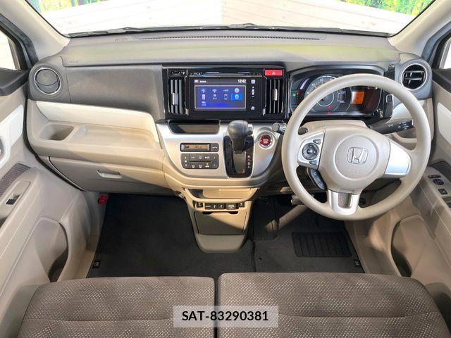 Honda N-WGN 2015-01 8209397-1