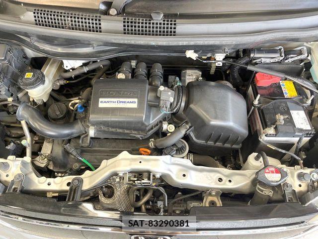 Honda N-WGN 2015-01 8209397-19