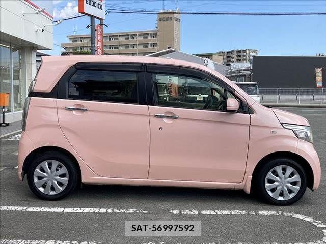 Honda N-WGN 2017-08 8209394-11