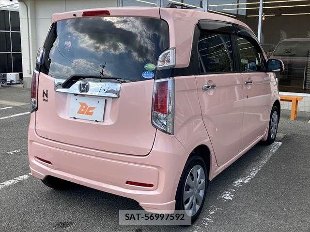 Honda N-WGN 2017-08 8209394-12