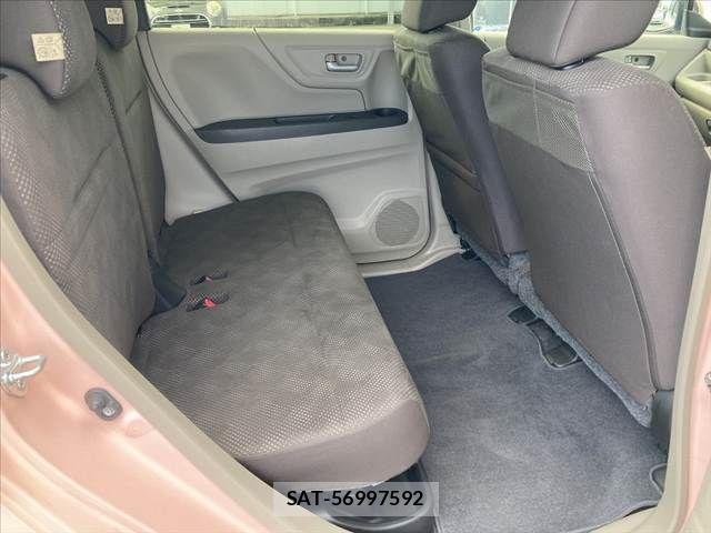 Honda N-WGN 2017-08 8209394-17