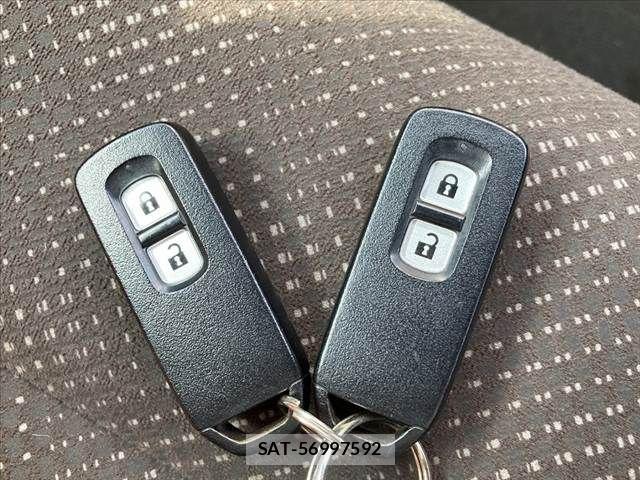 Honda N-WGN 2017-08 8209394-5