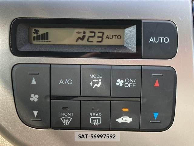 Honda N-WGN 2017-08 8209394-6