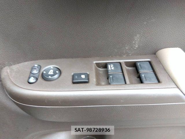 Honda N-WGN 2023-06 8231196-8