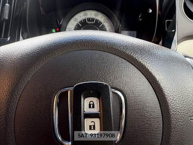 Honda N-WGN 2018-12 8316215-29