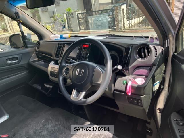 Honda N-WGN 2018-07 8316221-12