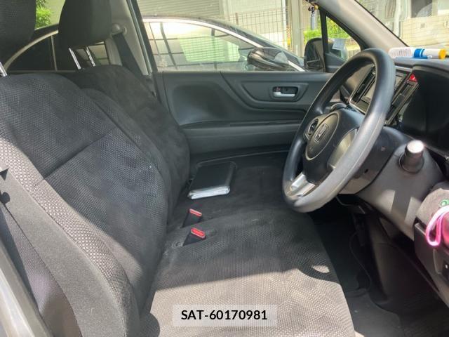 Honda N-WGN 2018-07 8316221-13