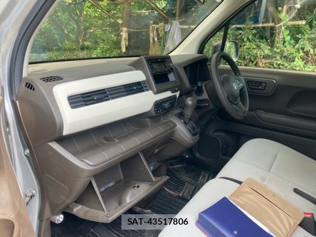 Honda N-WGN 2020-02 8316218-8