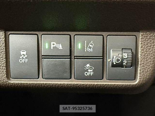 Honda N-WGN 2023-06 8337285-5