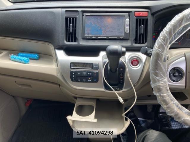 Honda N-WGN 2014-03 8334882-19