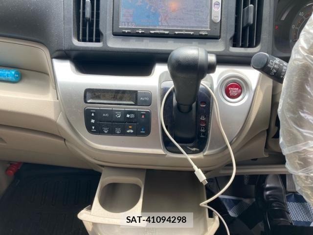 Honda N-WGN 2014-03 8334882-22