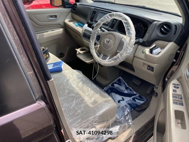 Honda N-WGN 2014-03 8334882-25