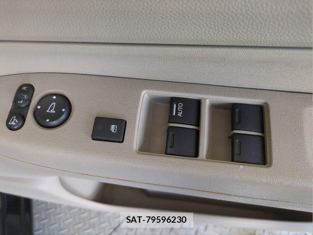 Honda N-WGN 2015-12 8355290-28
