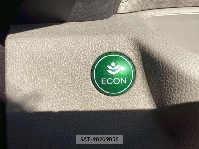 Honda N-WGN 2018-03 8367968-3